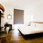 Sarzana's 3*