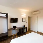 Sarzana's Guest house 3*