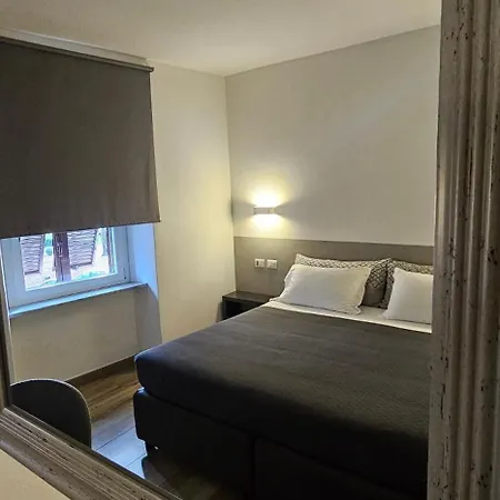 Sarzana's 3*