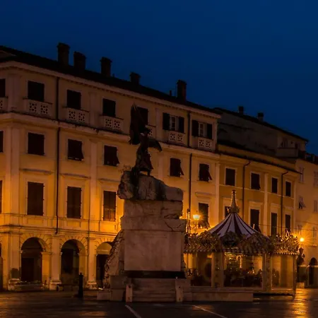 招待所 Sarzana's 3*