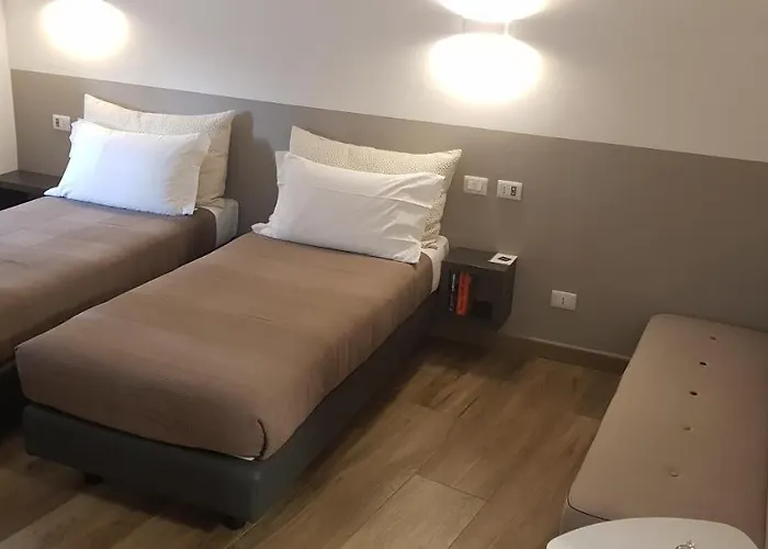Sarzana's 3*