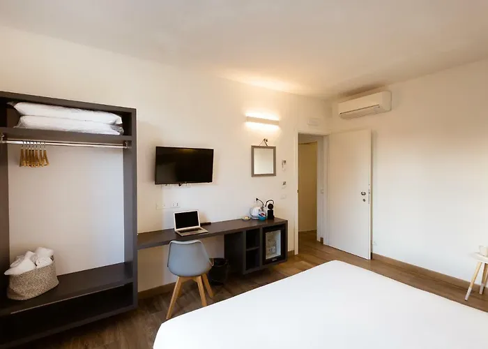 Sarzana's Gasthof 3*